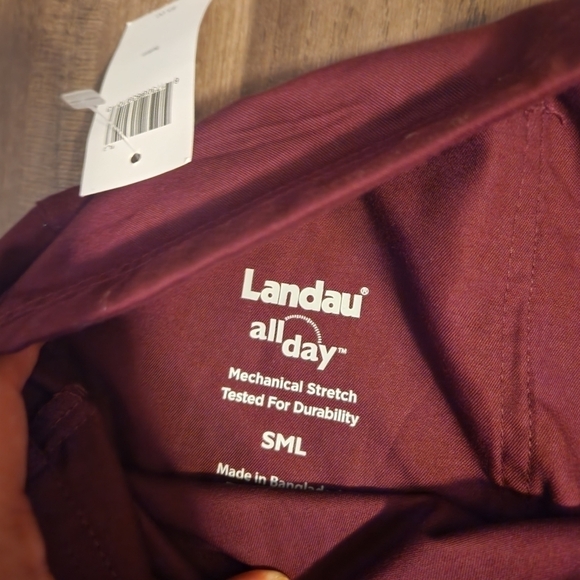 LANDAU Burgundy Scrub Pants Draw String Waist Size Small With Free Scrub Cap NWT - Picture 4 of 5
